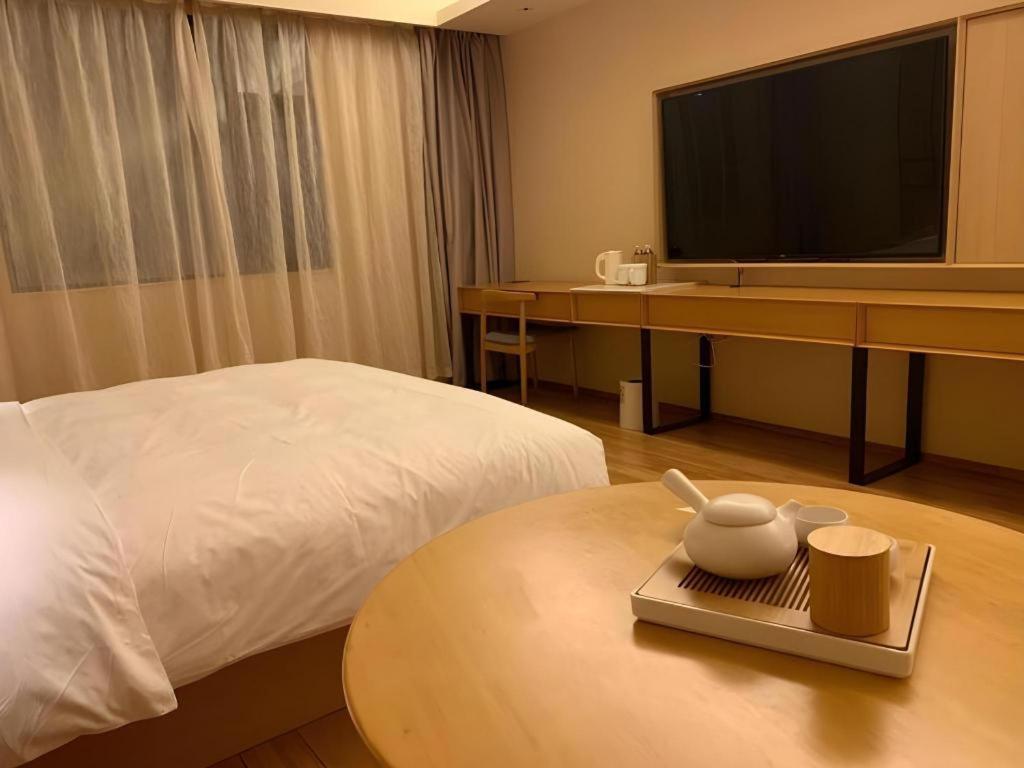 Ji Hotel Shanghai The Bund Tiantong Road Esterno foto