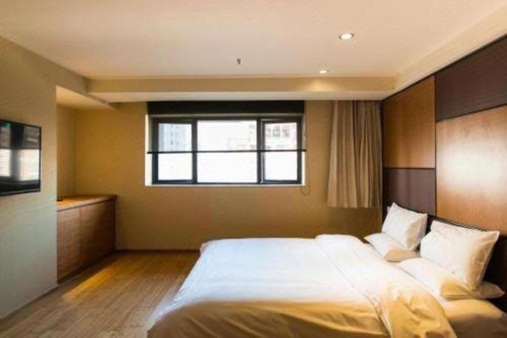 Ji Hotel Shanghai The Bund Tiantong Road Esterno foto
