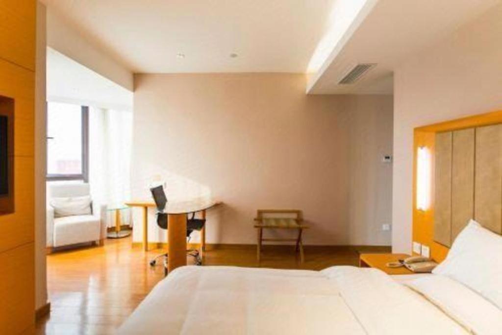 Ji Hotel Shanghai The Bund Tiantong Road Esterno foto